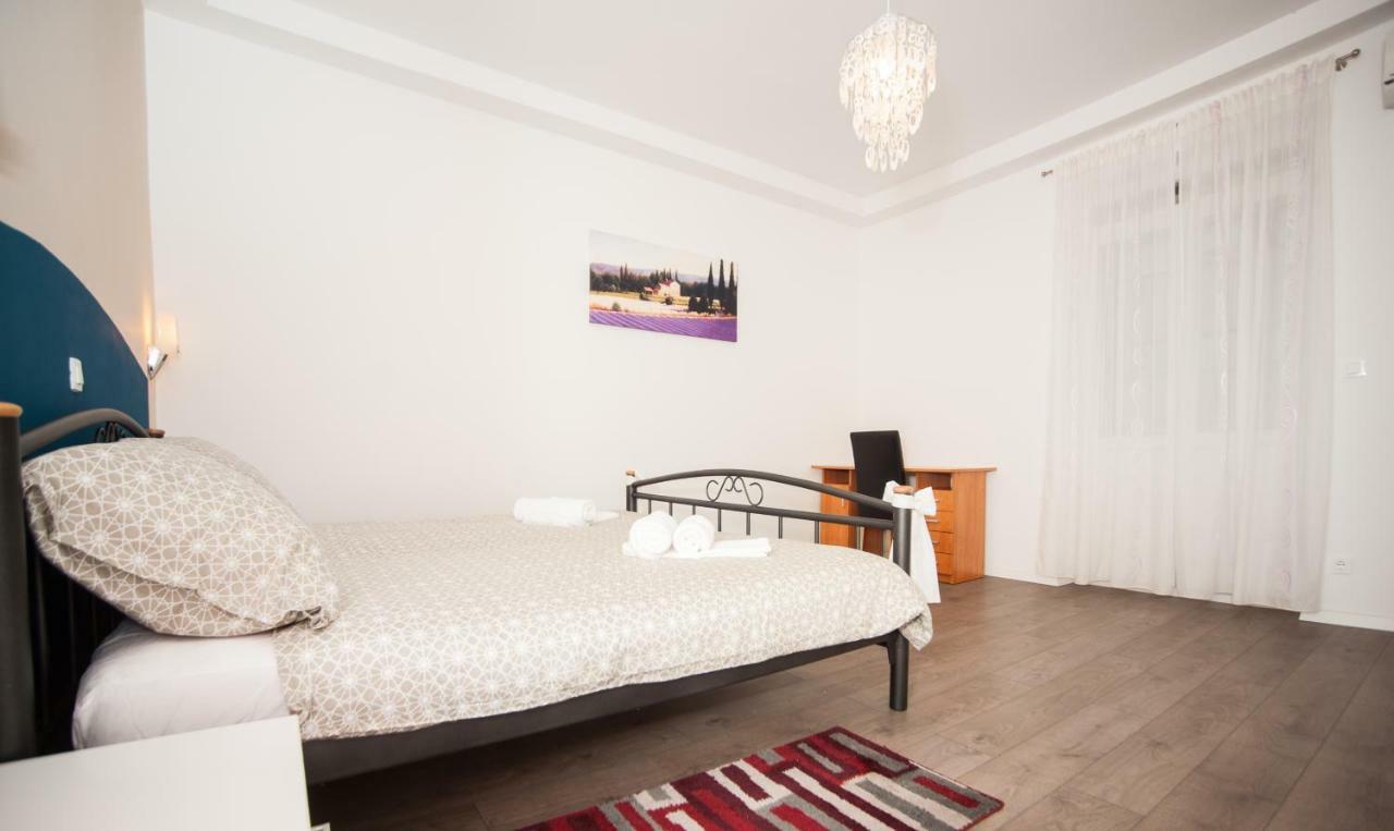Apartment Simone Спліт Екстер'єр фото